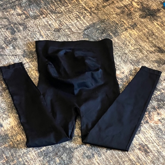 Blanqi Maternity Leggings - Picture 3 of 6